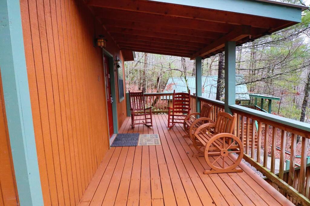 Alpine Mountain Sweetheart Cabin Jacuzzi #8 Хелен Экстерьер фото